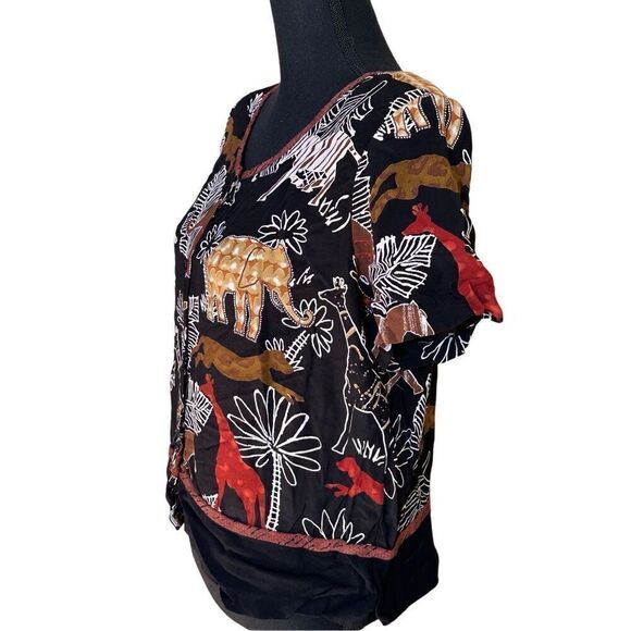 Aimee D Petites African Safari Animal Print Button Down Cropped Blouse - Picture 2 of 6